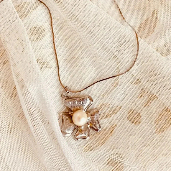 Vintage Sterling Silver & Fresh Water Pearl Floral Pendant Necklace 23" - Picture 6 of 7